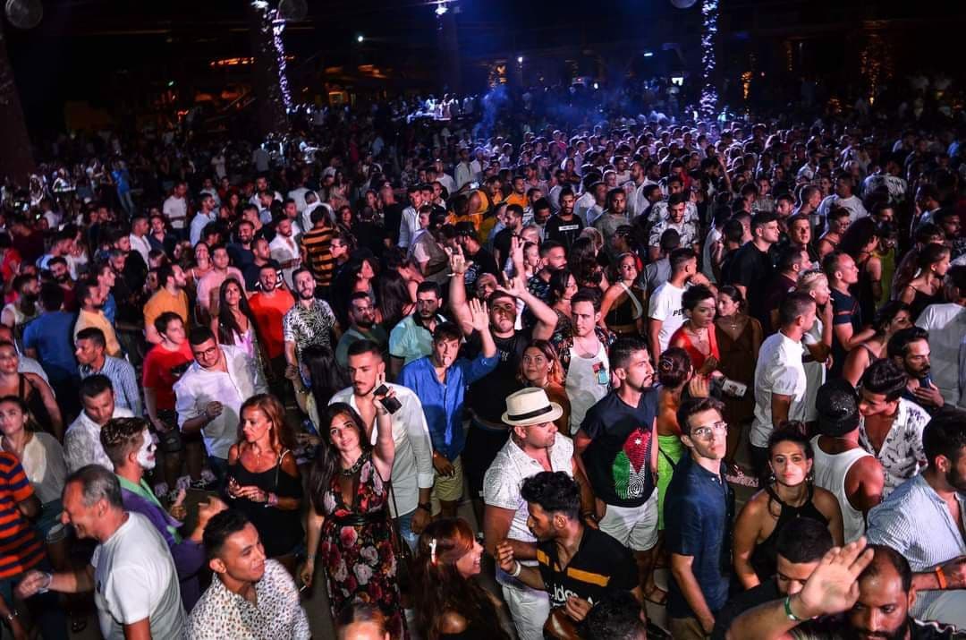 Capodanno a Sharm El Sheikh: Festeggiare il Nuovo Anno al Caldo